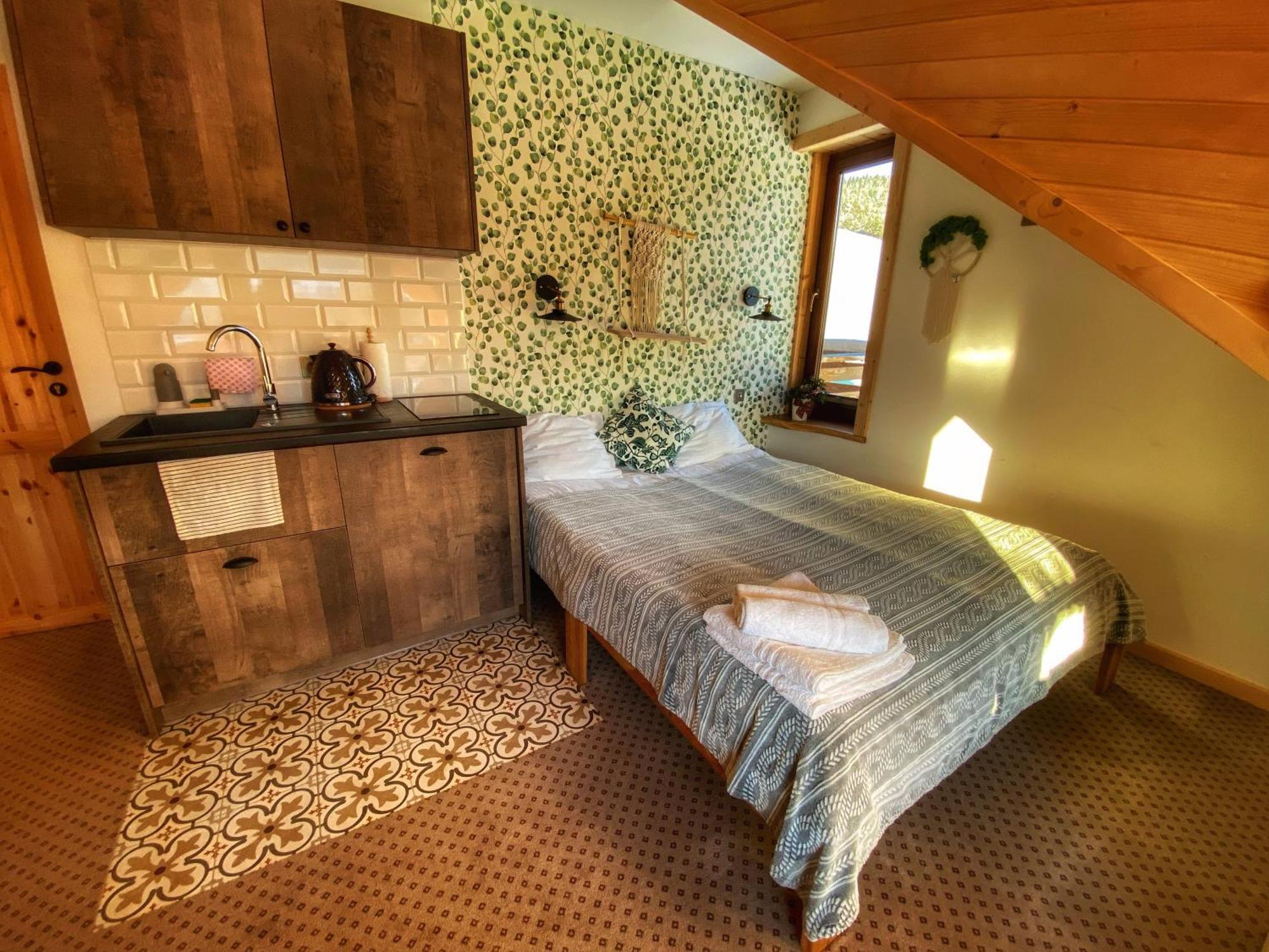 Dziejba Lesna Apartamenty &Spa - Piekne I Nowe Apartamenty I Domek, Sauna I Jacuzzi - W Cenie I Na Wylacznosc, 1 Km Od Stoku Jaworki Bilik gambar